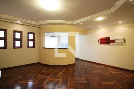Sala  de casa à venda com 3 quartos, 290m² em Vila Dayse, São Bernardo do Campo