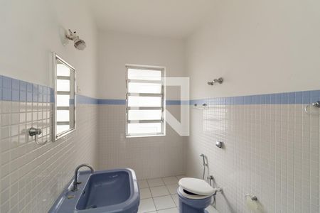 Apartamento para alugar com 149m², 2 quartos e sem vaga Apartamento para alugar com 149m², 2 quartos e sem vagaBanheiro