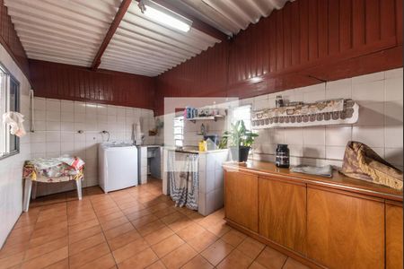 Casa à venda com 100m², 3 quartos e 1 vagaLavanderia