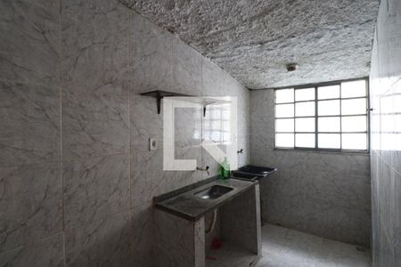 Cozinha e Área de Serviço de casa para alugar com 1 quarto, 48m² em Antonina, São Gonçalo
