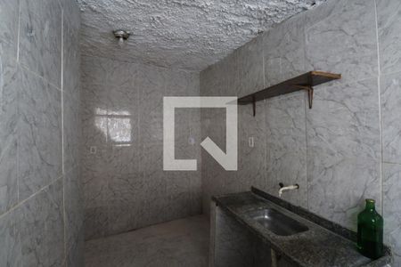 Casa para alugar com 48m², 1 quarto e sem vagaCozinha e Área de Serviço