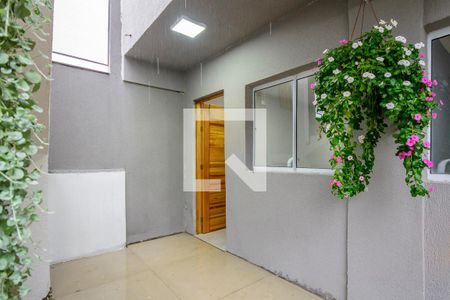 Entrada de kitnet/studio para alugar com 0 quarto, 27m² em Aberta dos Morros, Porto Alegre