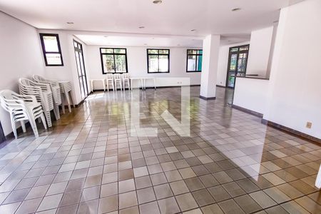 Apartamento para alugar com 133m², 4 quartos e 3 vagasÁrea comum - Salão de festas