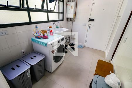 Apartamento para alugar com 133m², 4 quartos e 3 vagasÁrea de Serviço