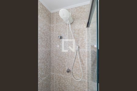 Banheiro de apartamento para alugar com 1 quarto, 47m² em Petrópolis, Porto Alegre