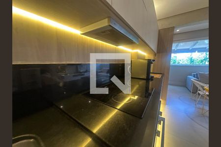 Cozinha de apartamento para alugar com 2 quartos, 82m² em Melville Empresarial Ii, Barueri