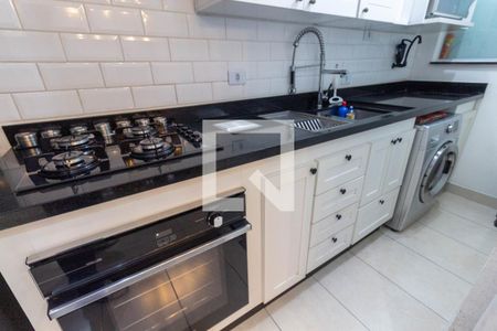 Apartamento para alugar com 45m², 2 quartos e 1 vaga Apartamento para alugar com 45m², 2 quartos e 1 vagaCozinha - Armários