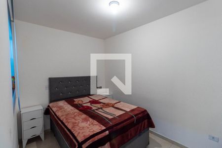 Quarto 1 de apartamento para alugar com 2 quartos, 45m² em Vila Nova Savoia, São Paulo