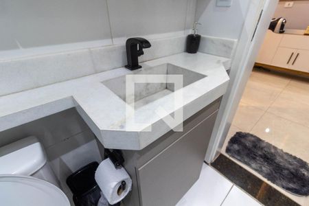 Apartamento para alugar com 45m², 2 quartos e 1 vaga Apartamento para alugar com 45m², 2 quartos e 1 vagaBanheiro