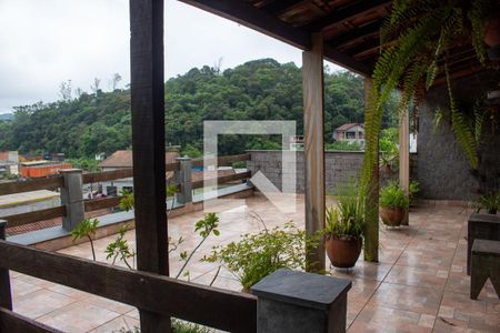 Varanda sala de estar de casa para alugar com 3 quartos, 300m² em Santana, Ribeirão Pires