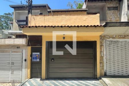 Casa para alugar com 300m², 4 quartos e 3 vagasFachada