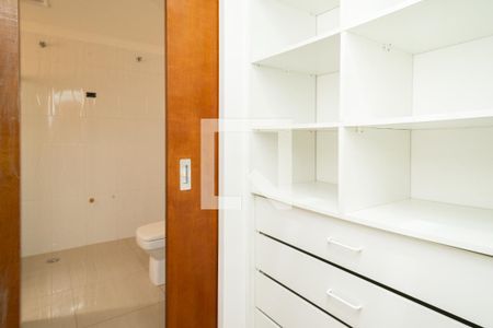 Casa para alugar com 300m², 4 quartos e 3 vagasCloset -Suíte 