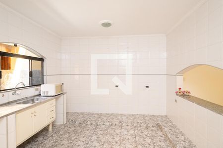 Casa para alugar com 300m², 4 quartos e 3 vagasCozinha 