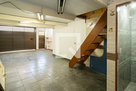 Casa para alugar com 300m², 4 quartos e 3 vagasGaragem 