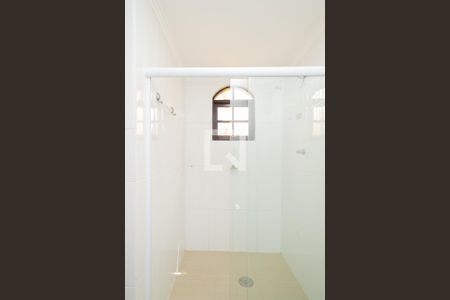 Casa para alugar com 300m², 4 quartos e 3 vagasBanheiro - Suíte 