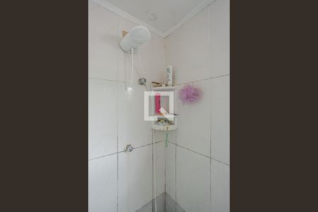 Banheiro de kitnet/studio à venda com 1 quarto, 25m² em Petrópolis, Porto Alegre