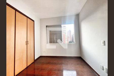 Quarto 1 de apartamento à venda com 4 quartos, 170m² em Lourdes, Belo Horizonte
