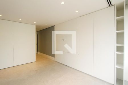 Apartamento à venda com 388m², 4 quartos e 4 vagasSuite 4