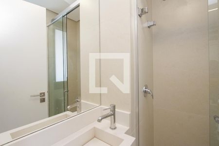 Apartamento à venda com 388m², 4 quartos e 4 vagasBanheiro de serviço