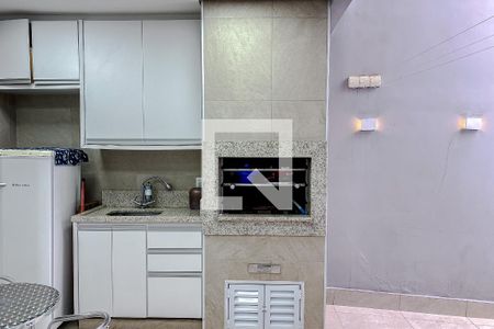 Casa à venda com 127m², 3 quartos e 2 vagasÁrea de Serviço