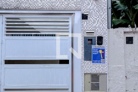 Casa à venda com 127m², 3 quartos e 2 vagasFachada