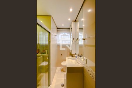 Casa à venda com 127m², 3 quartos e 2 vagasBanheiro da Suíte