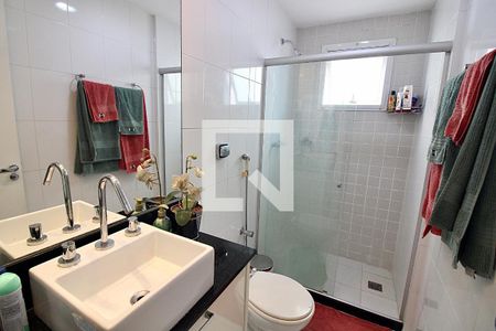 Apartamento à venda com 92m², 3 quartos e 2 vagasBanheiro Social