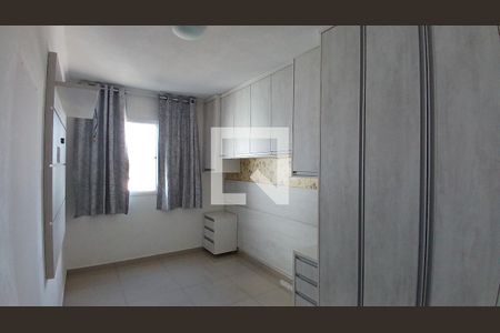 Quarto de apartamento para alugar com 2 quartos, 75m² em Medeiros, Jundiaí