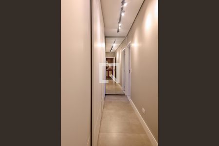 Apartamento à venda com 80m², 2 quartos e 2 vagasCorredor