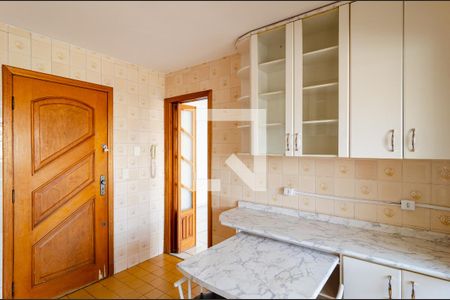 Apartamento à venda com 65m², 2 quartos e 1 vagaCozinha