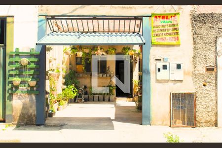 Casa à venda com 100m², 1 quarto e 1 vaga Casa à venda com 100m², 1 quarto e 1 vagaFoto fachada