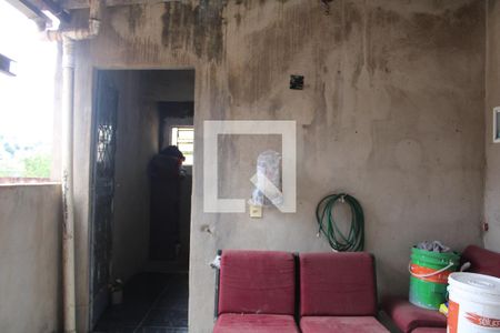 Casa à venda com 100m², 1 quarto e 1 vagaArea externa segundo piso