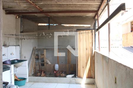Casa à venda com 100m², 1 quarto e 1 vagaArea externa segundo piso