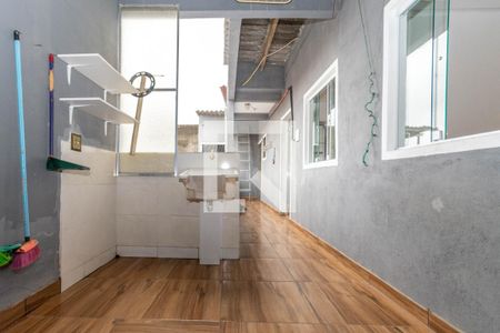 Casa para alugar com 50m², 1 quarto e sem vagaÁrea de Serviço
