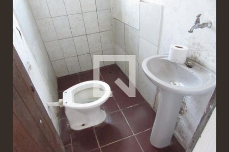 Banheiro da Suíte de casa à venda com 2 quartos, 250m² em Jardim Monte Alegre, Taboão da Serra