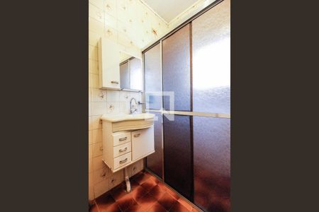 Casa à venda com 188m², 3 quartos e 2 vagasBanheiro