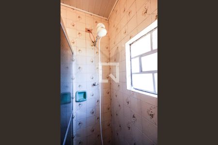 Casa à venda com 188m², 3 quartos e 2 vagasBanheiro