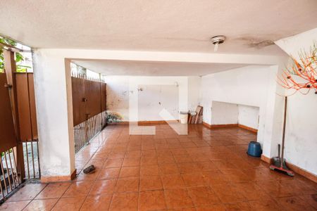 Casa à venda com 188m², 3 quartos e 2 vagasGaragem