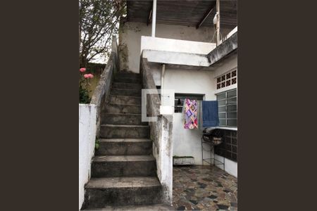 Casa à venda com 3 quartos, 185m² em Utinga, Santo André