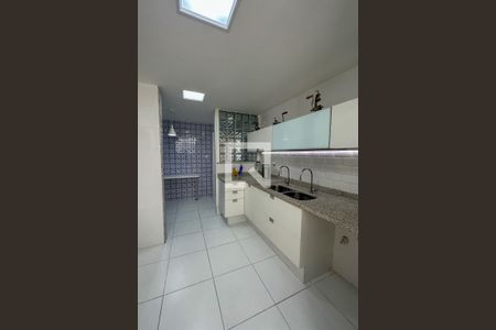 Apartamento à venda com 278m², 4 quartos e 1 vaga Apartamento à venda com 278m², 4 quartos e 1 vagaCozinha