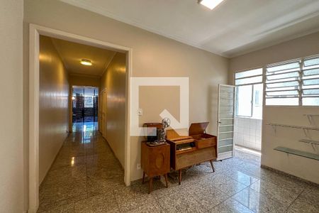 Apartamento à venda com 278m², 4 quartos e 1 vaga Apartamento à venda com 278m², 4 quartos e 1 vaga Corredor 03