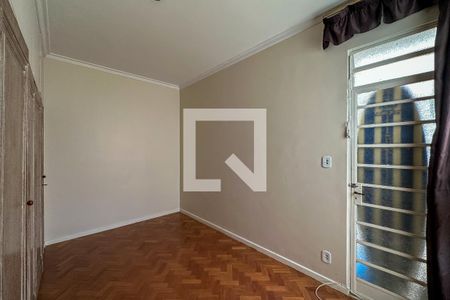 Apartamento à venda com 278m², 4 quartos e 1 vaga Apartamento à venda com 278m², 4 quartos e 1 vagaQuarto 02