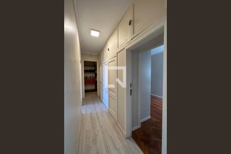 Apartamento à venda com 278m², 4 quartos e 1 vaga Apartamento à venda com 278m², 4 quartos e 1 vagaCorredor 01