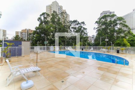 Apartamento à venda com 91m², 2 quartos e 2 vagasÁrea comum - Piscina