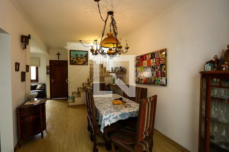 Sala  de casa de condomínio à venda com 4 quartos, 149m² em Jardim Leonor, São Paulo