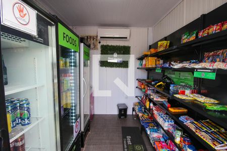 Apartamento para alugar com 50m², 2 quartos e 1 vaga Apartamento para alugar com 50m², 2 quartos e 1 vagaÁrea comum / Mercadinho