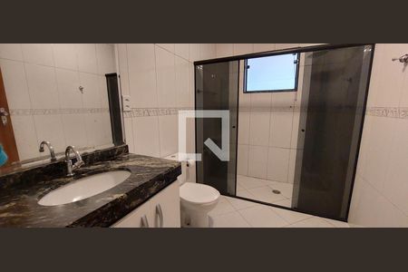 Casa para alugar com 120m², 3 quartos e 2 vagasBanheiro 2