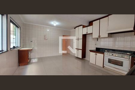 Casa para alugar com 120m², 3 quartos e 2 vagasCozinha