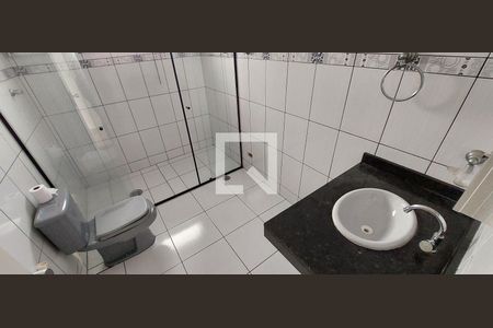 Casa para alugar com 120m², 3 quartos e 2 vagasBanheiro 1