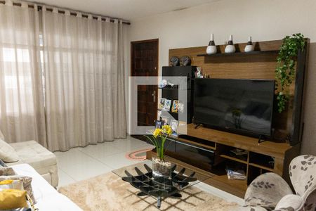 Sala de casa para alugar com 3 quartos, 120m² em Rochdale, Osasco